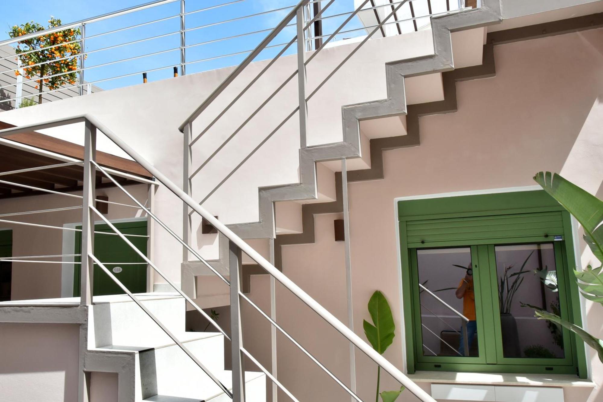 Casa Enetiko Hotel *