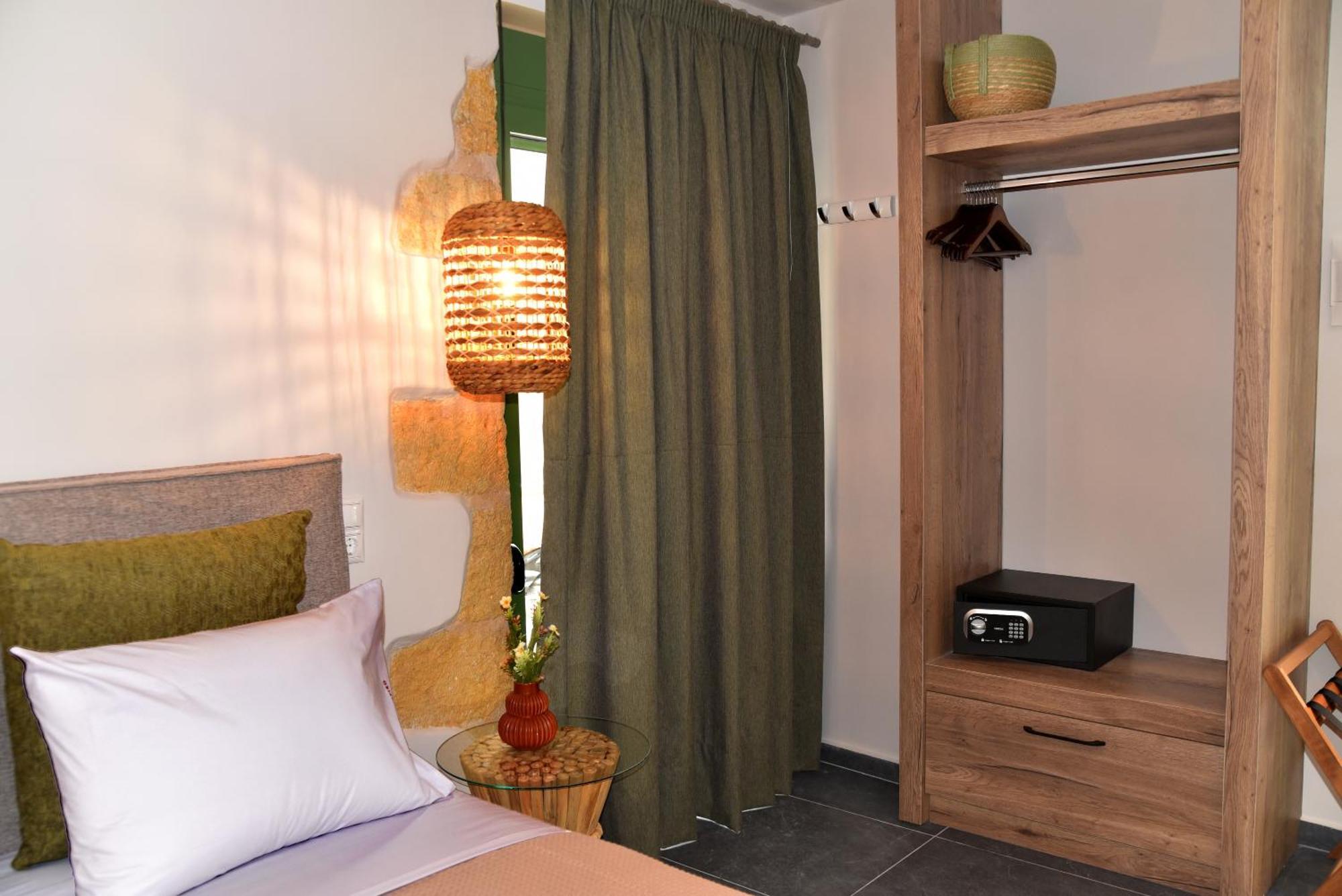 Casa Enetiko Hotel
