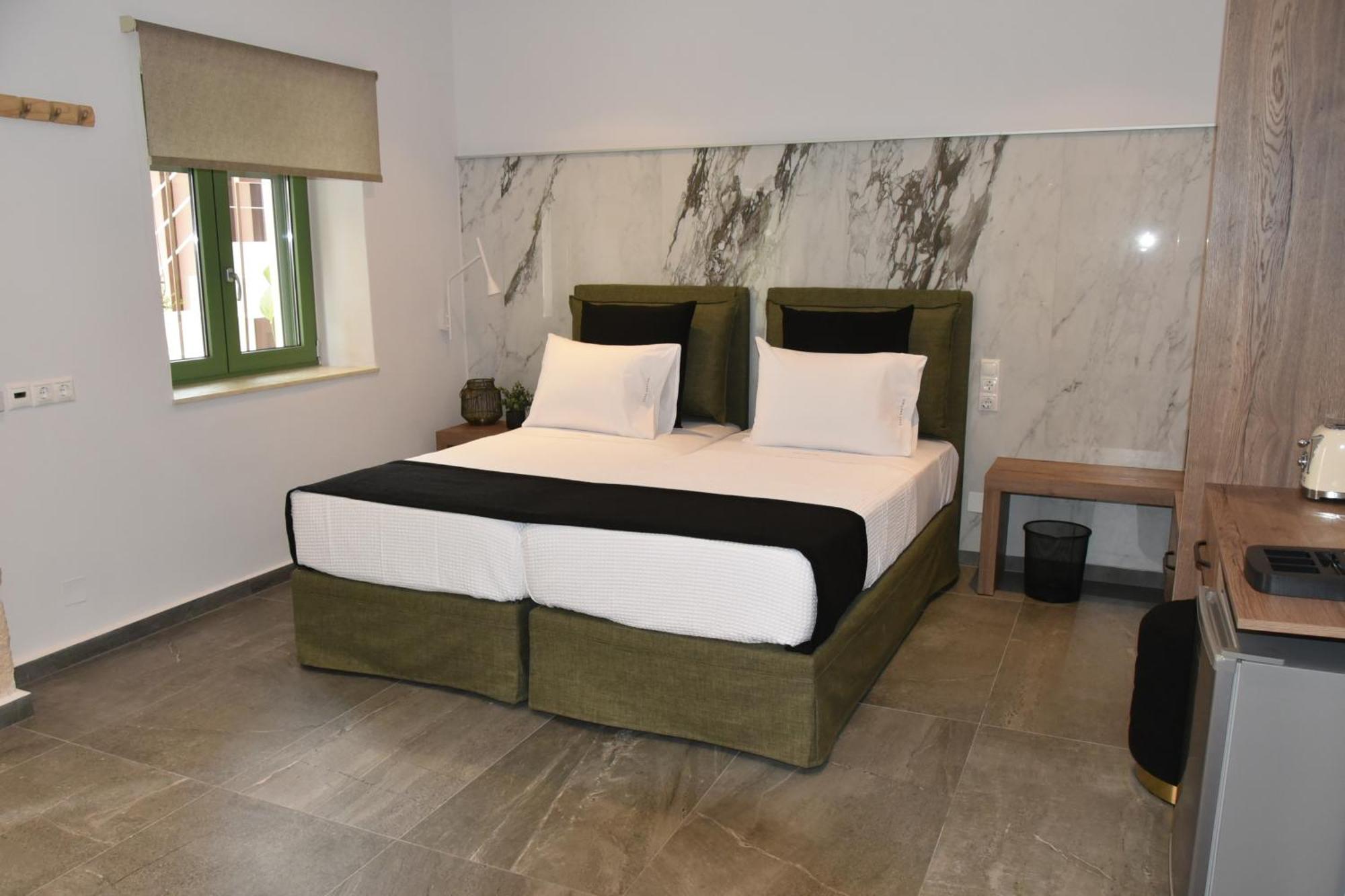 Casa Enetiko Hotel